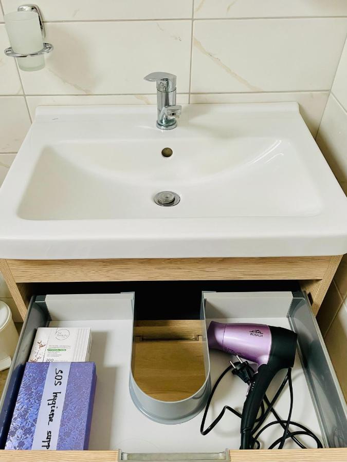 Ayni Apartman Semily Exteriör bild